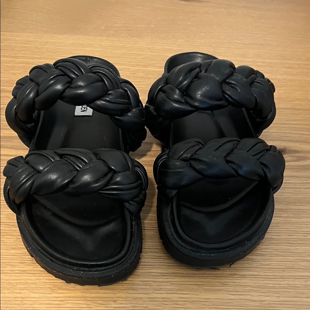 Steve Madden Black Braided Slide Sandals